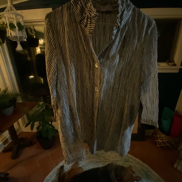 Structured collar button down - Picture 3 of 5